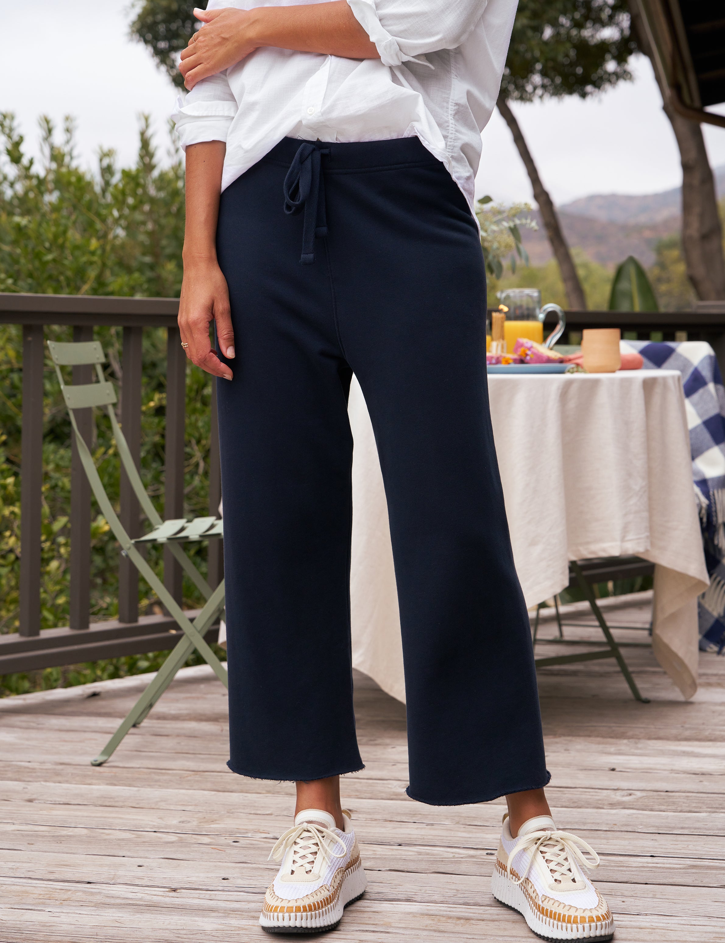 Catherine, Favorite Sweatpant, Navy – Frank & Eileen